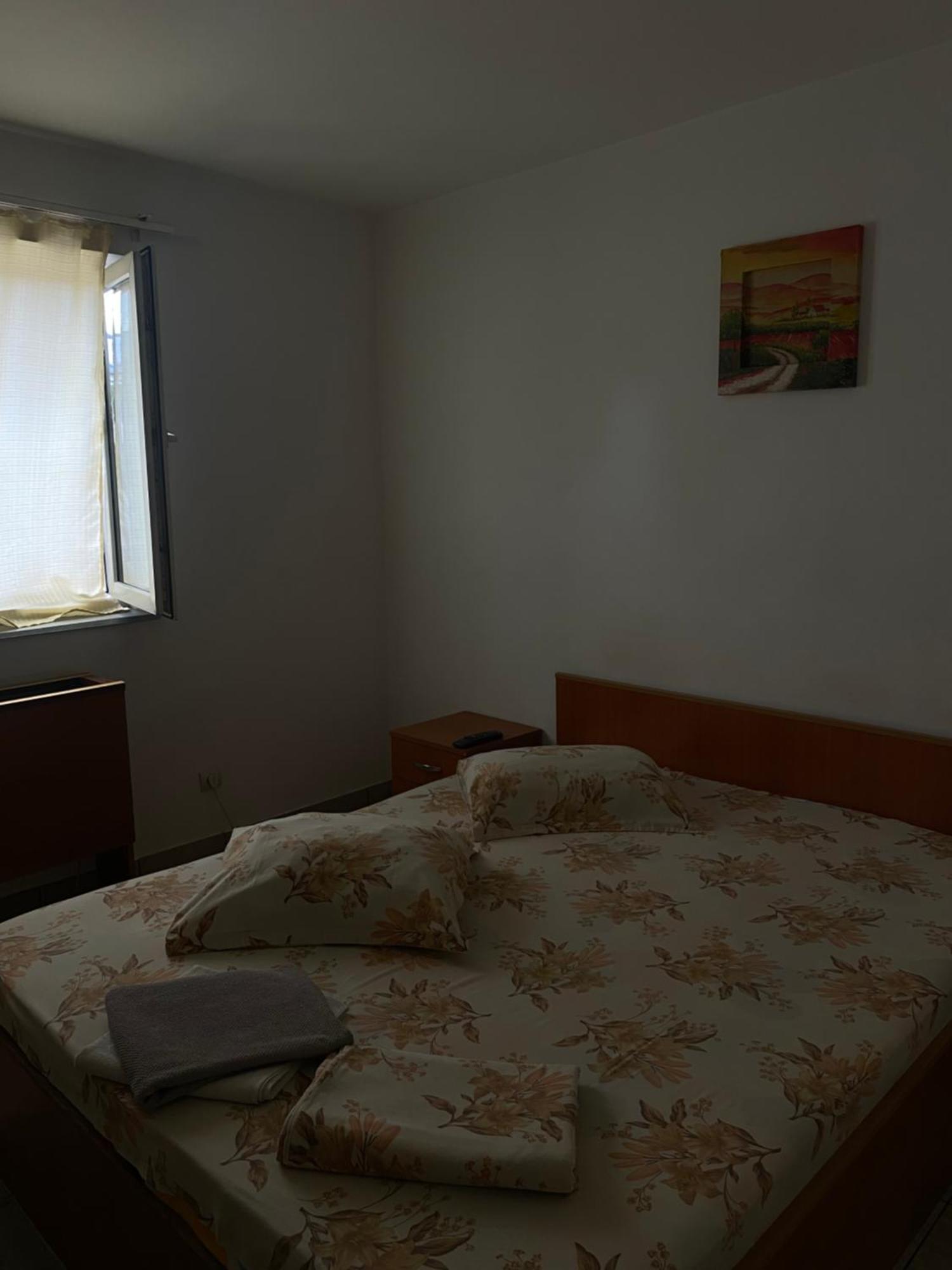 Quiet Garden 1st Floor 布加勒斯特